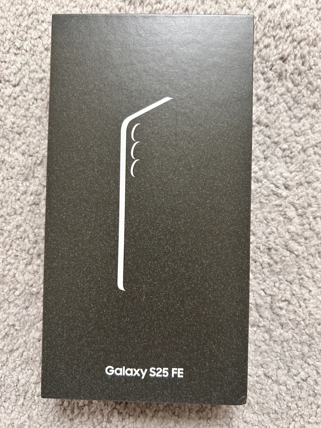 New Galaxy S 25 FE Jet Black -128 GB