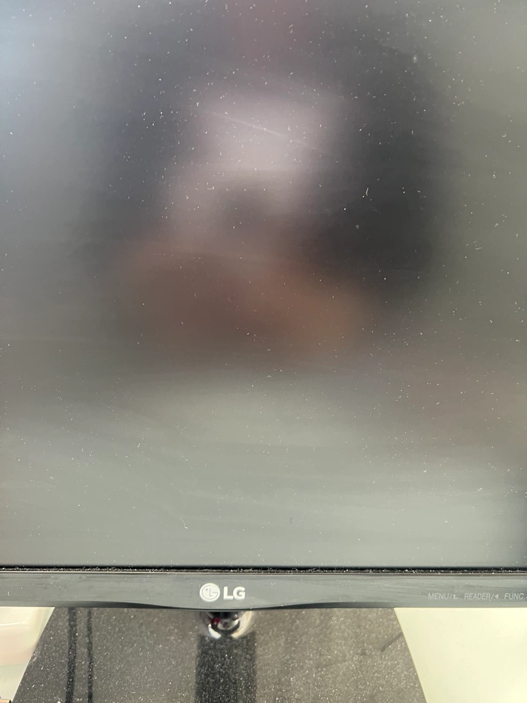 LG Monitor - 24 inch - photo 2