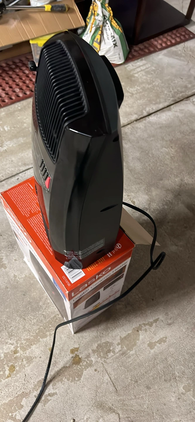 Lasko Digital Ceramic Heater with Warm Air Motion - photo 2