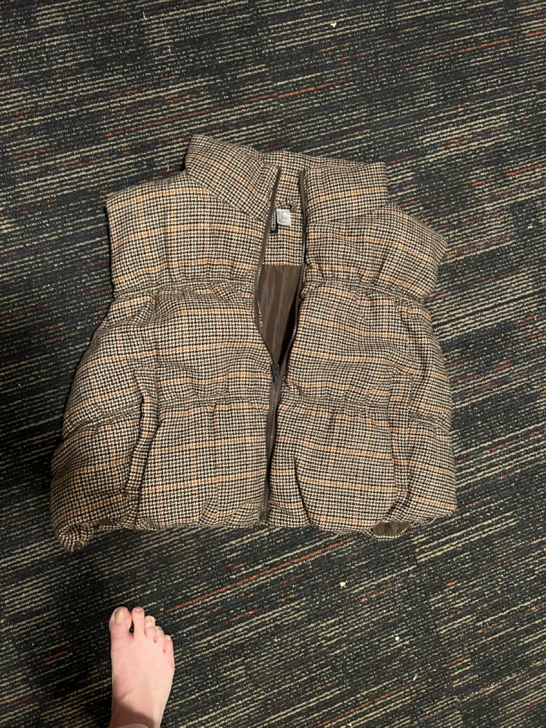 H&M Divided Vest - Size 3XL