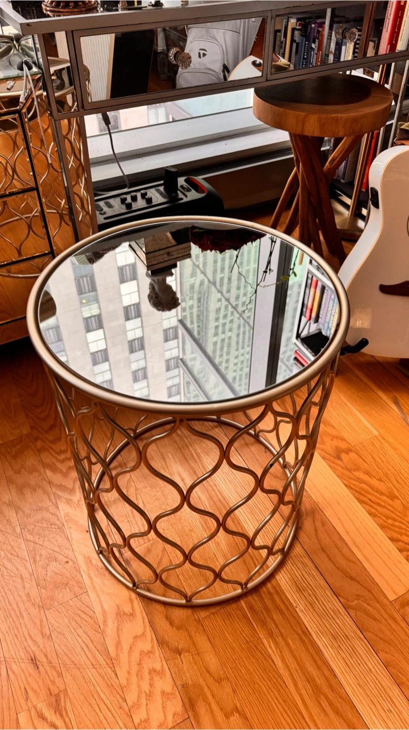 Gold Metal & Glass Round Side Table - photo 2