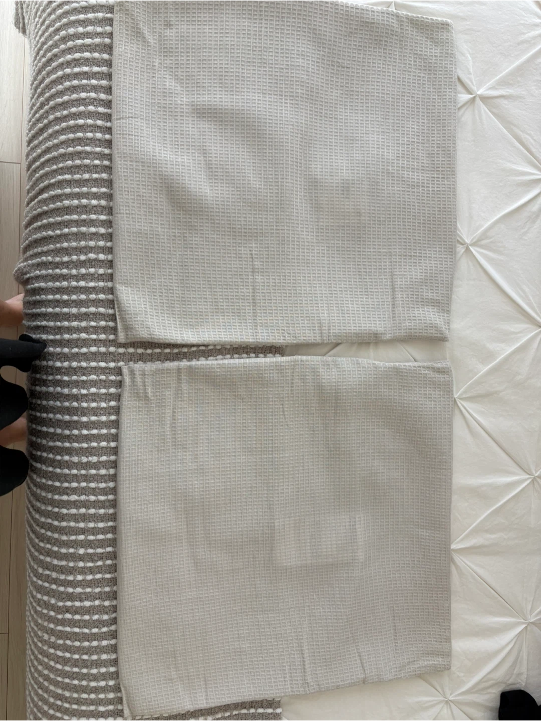 IKEA EBBATILDA Cushion Cover (20x20") - photo 3