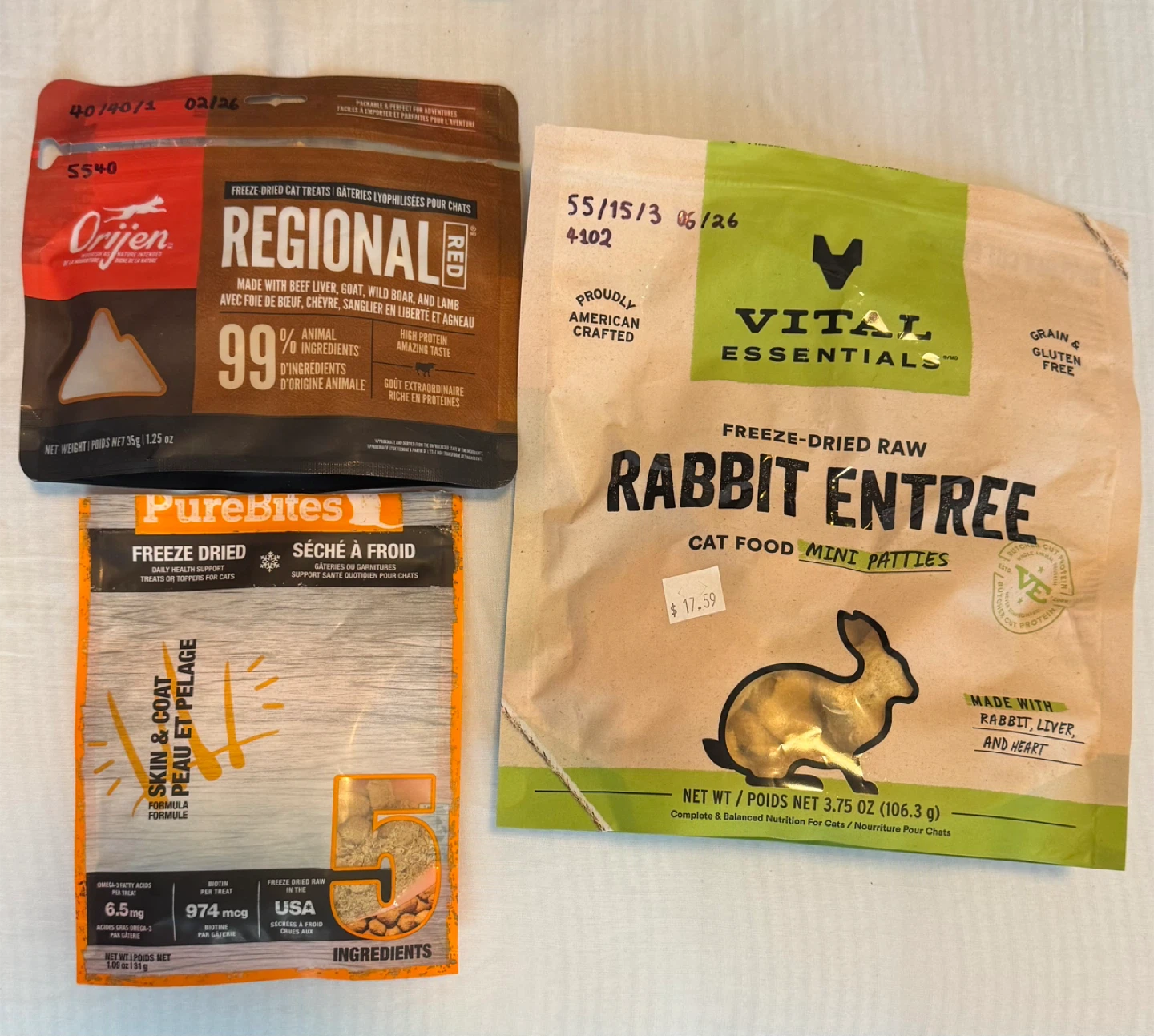 OPENED freeze dried cat treats 🥕
