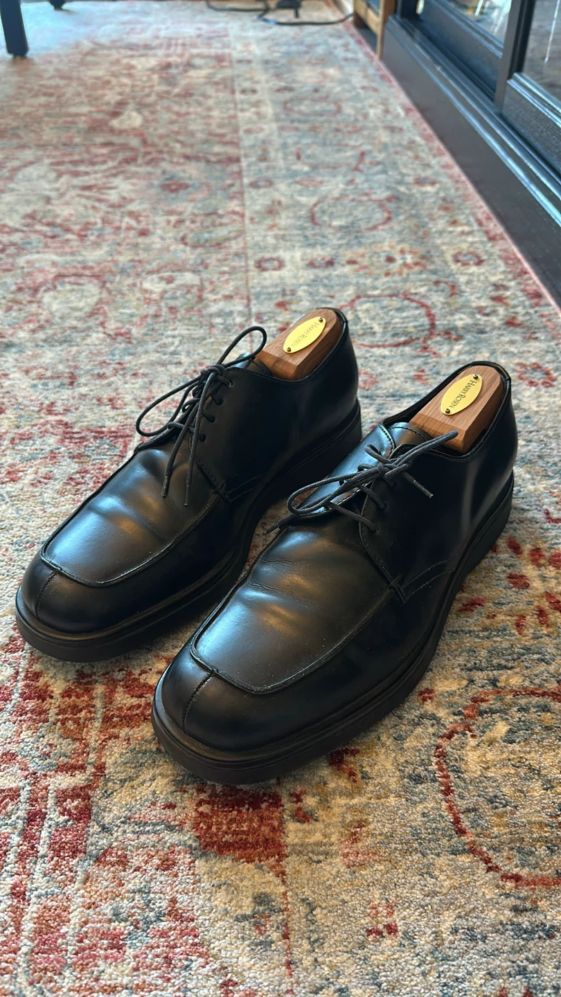 Prada Black Leather Dress Shoes - Size 8 - photo 2