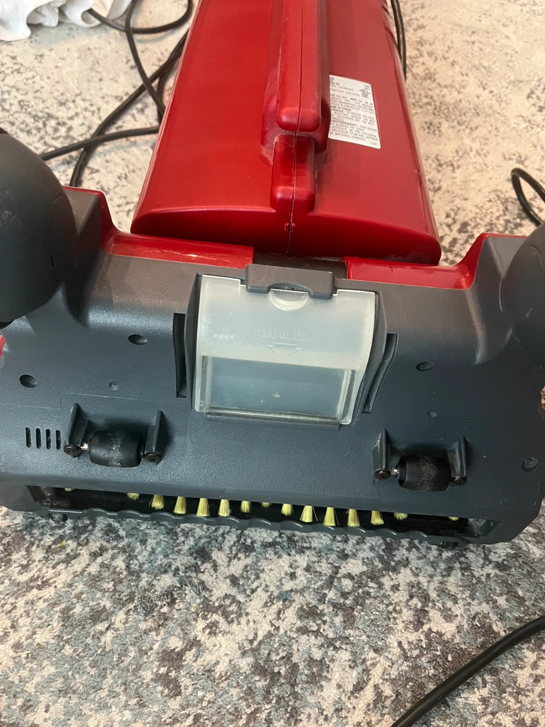 Eureka WideTrack Superlite Vacuum - photo 5