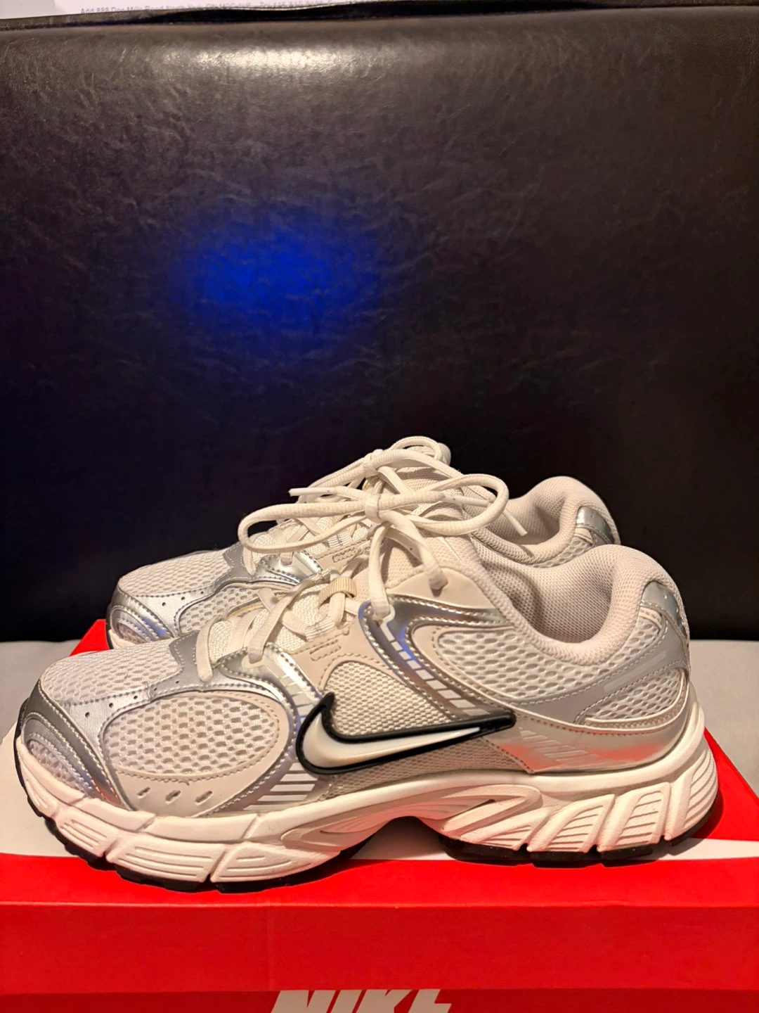 Nike V5 RNR Women's Running Shoes - Size 9.5 - photo 3