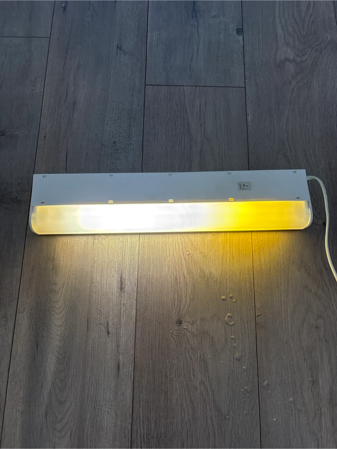 Under Cabinet LED Light Bar.  Length 18 inches - photo 4
