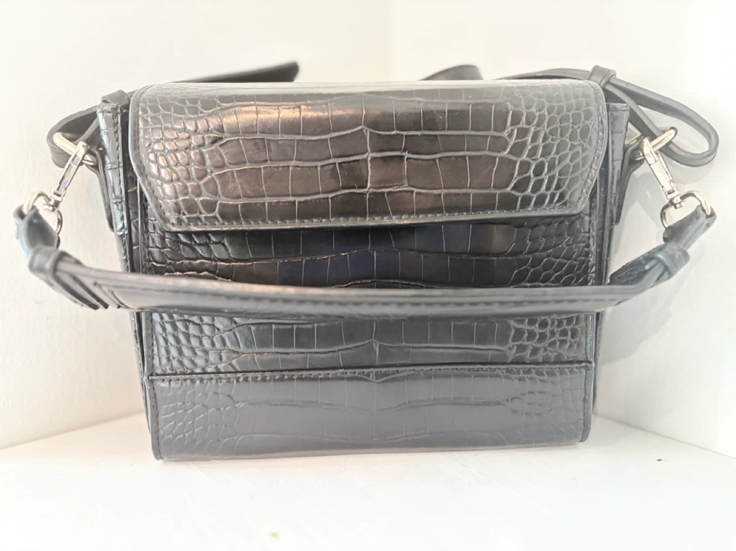 Zara Black Croc Embossed Crossbody Bag - photo 3