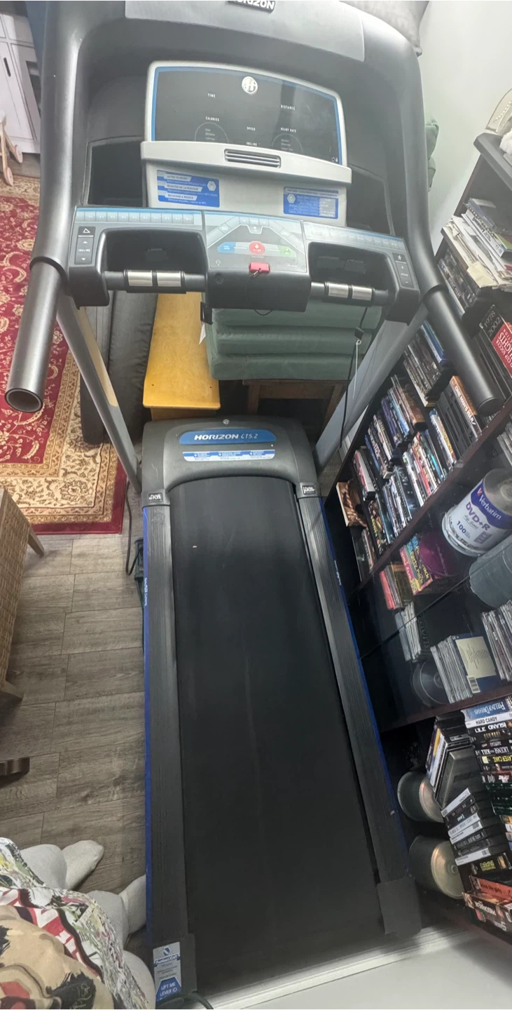 FREE ~ Treadmill - photo 3