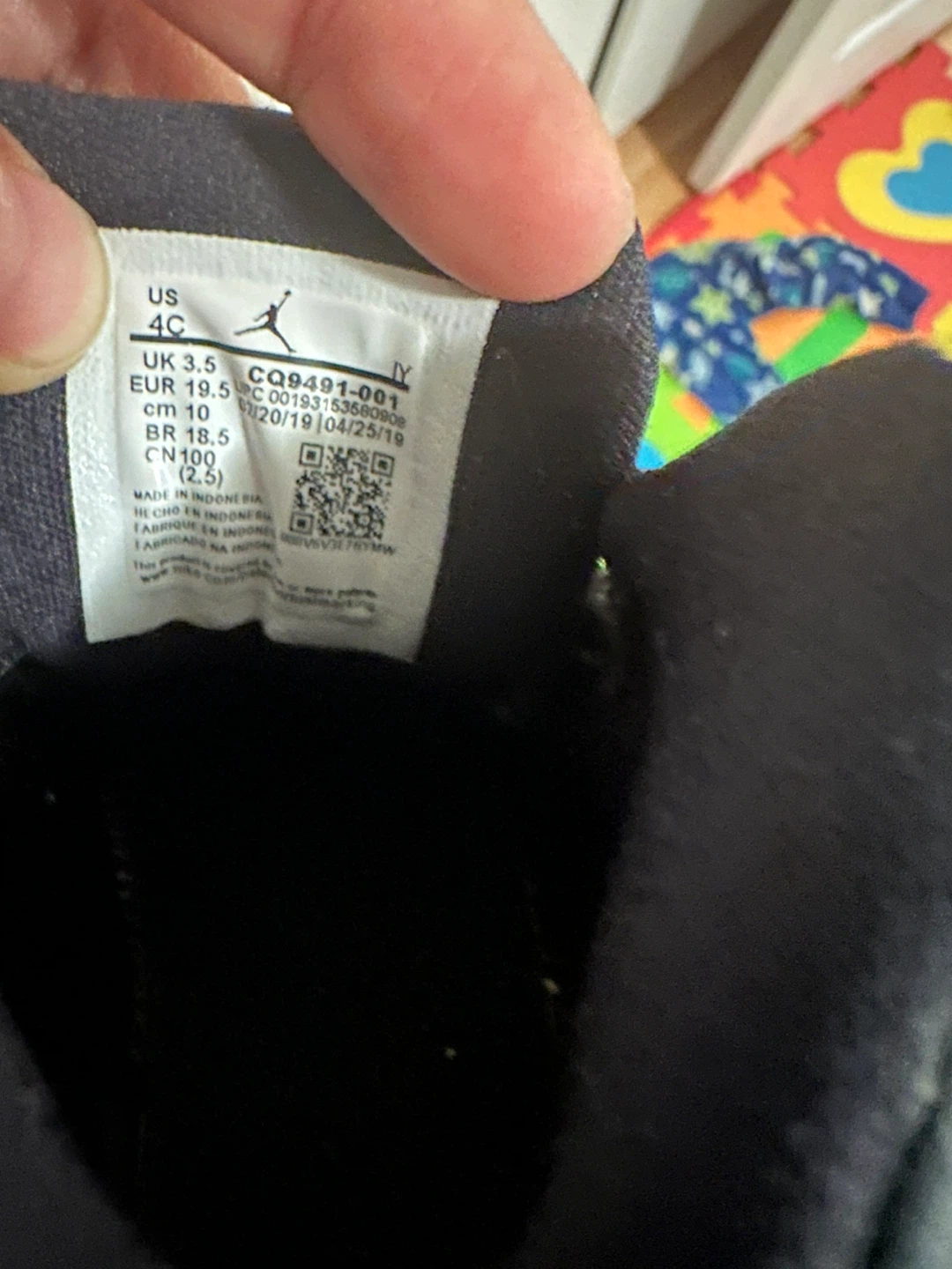 Jordan 6 Retro Black Toddler Shoes - Size 4C - photo 4