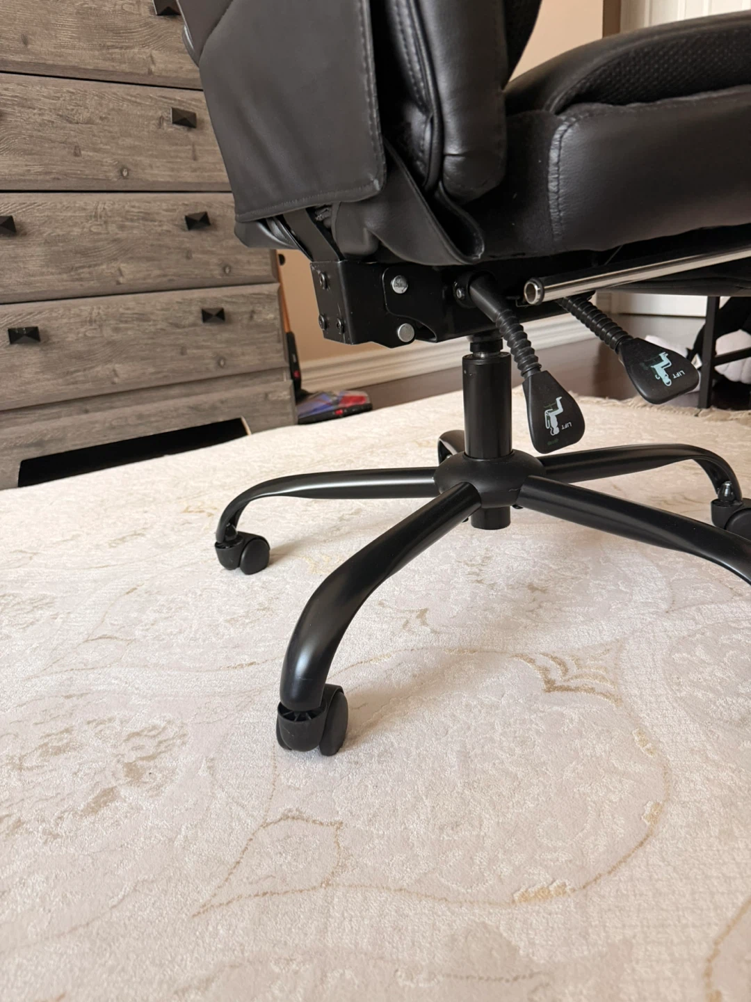 Black Leather Executive Office Chair - photo 3