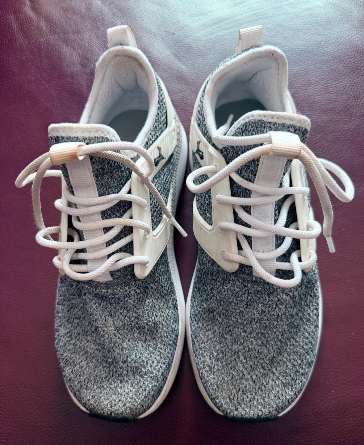 Puma Soft Foam men’s 6.5size