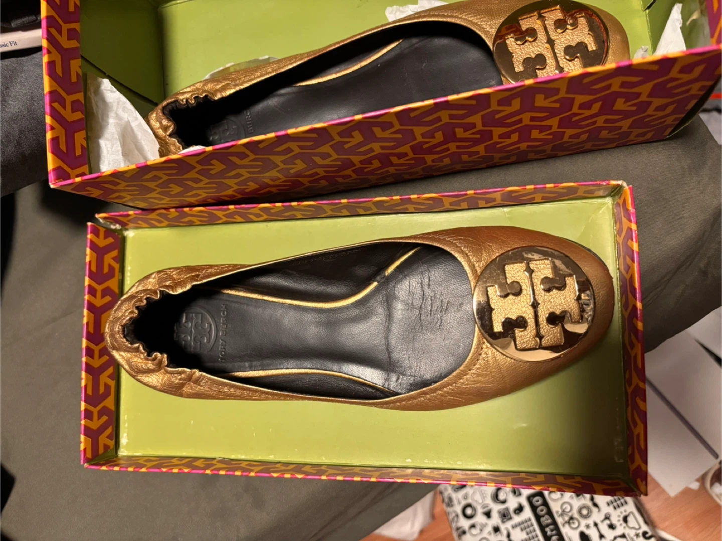 Tory Burch Reva Distressed Leather Ballet Flats - Size 9.5 - photo 3