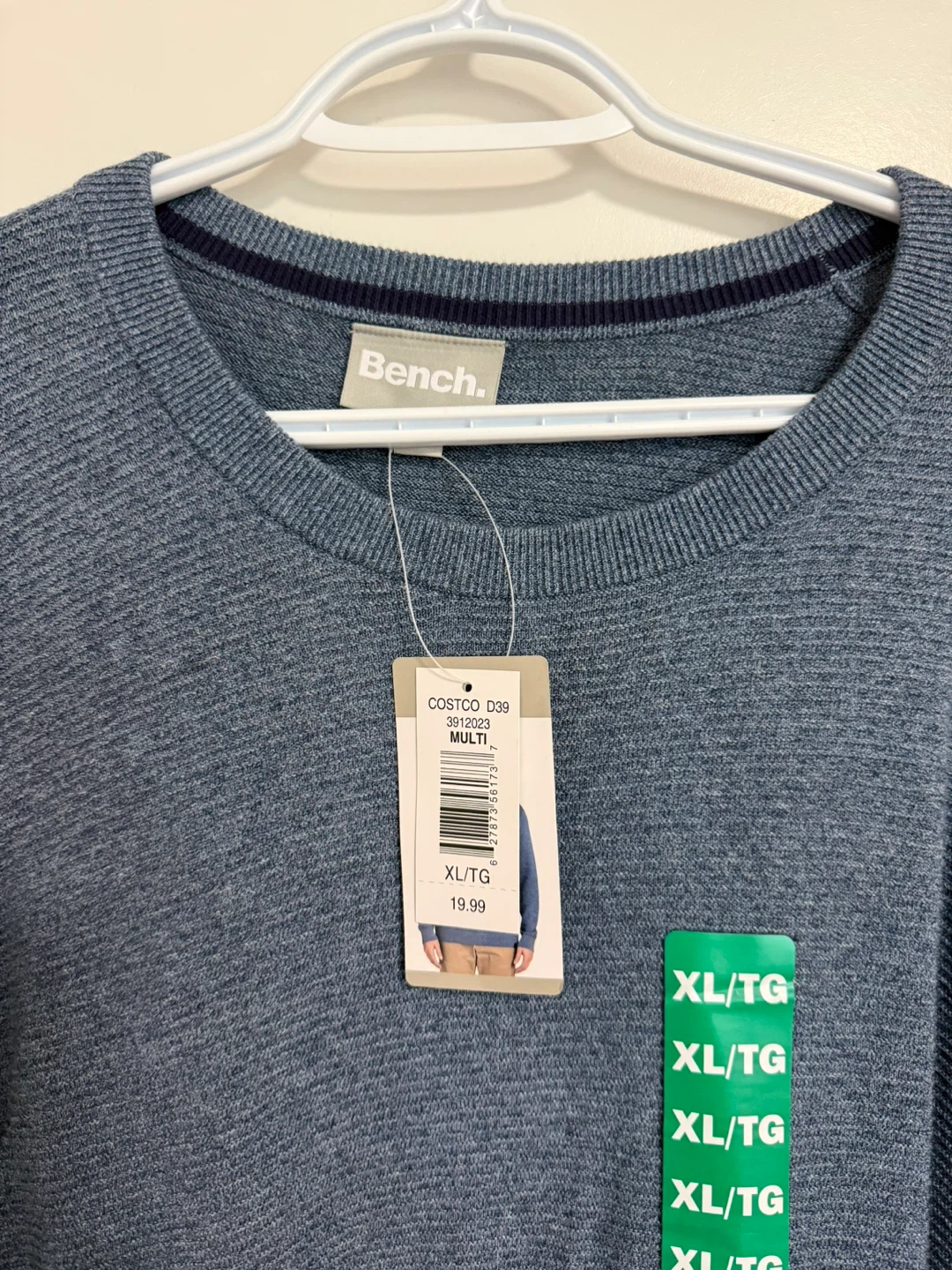 Bench. XL Men's Sweater - New with Tags! - photo 2