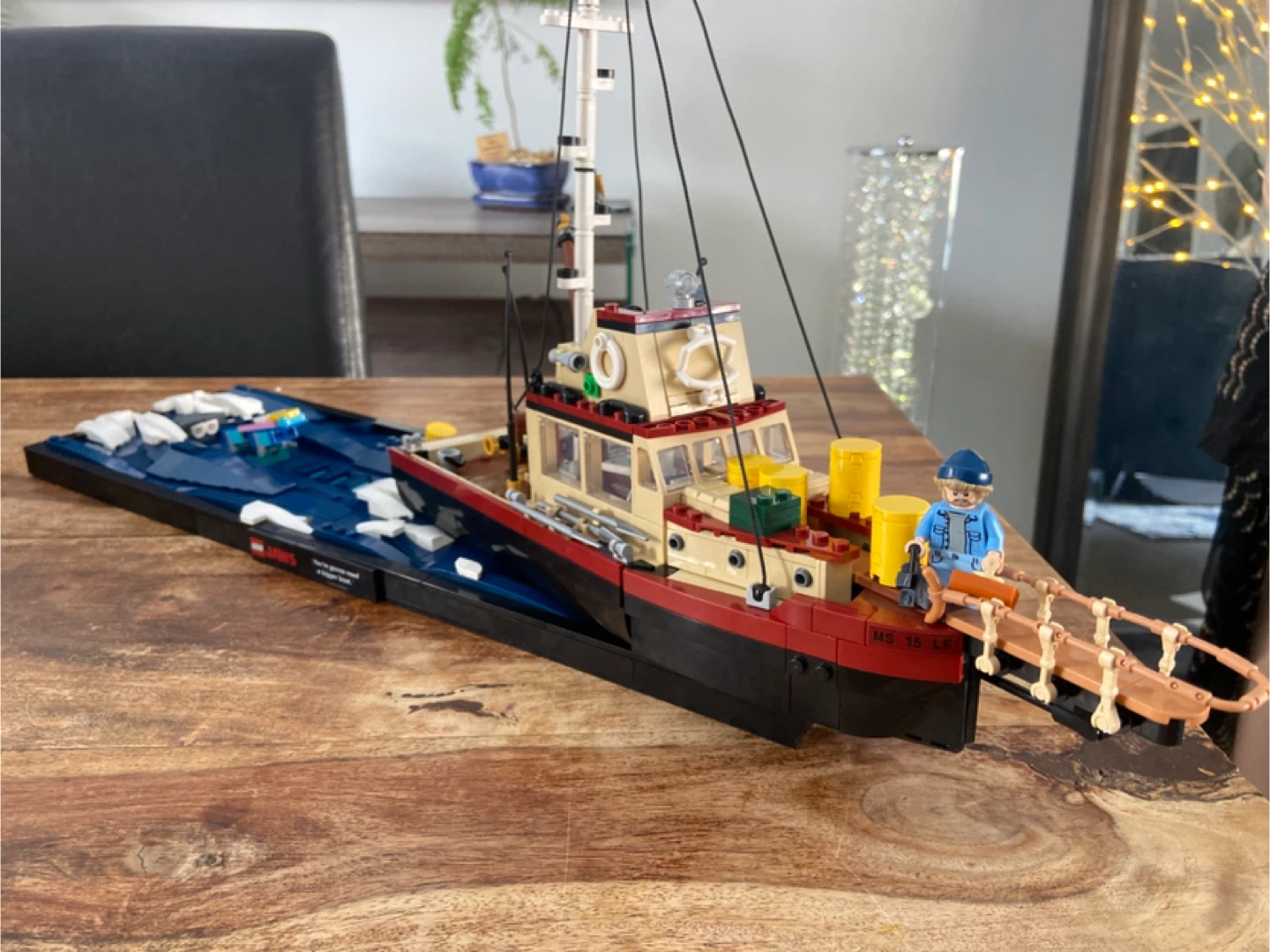 LEGO Jaws Diorama - The Orca Boat (21350)