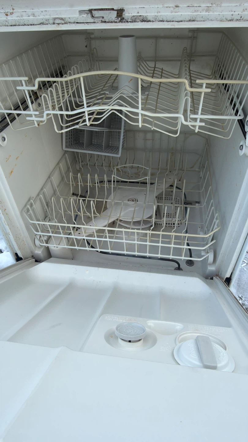 GE Dishwasher - White - photo 2