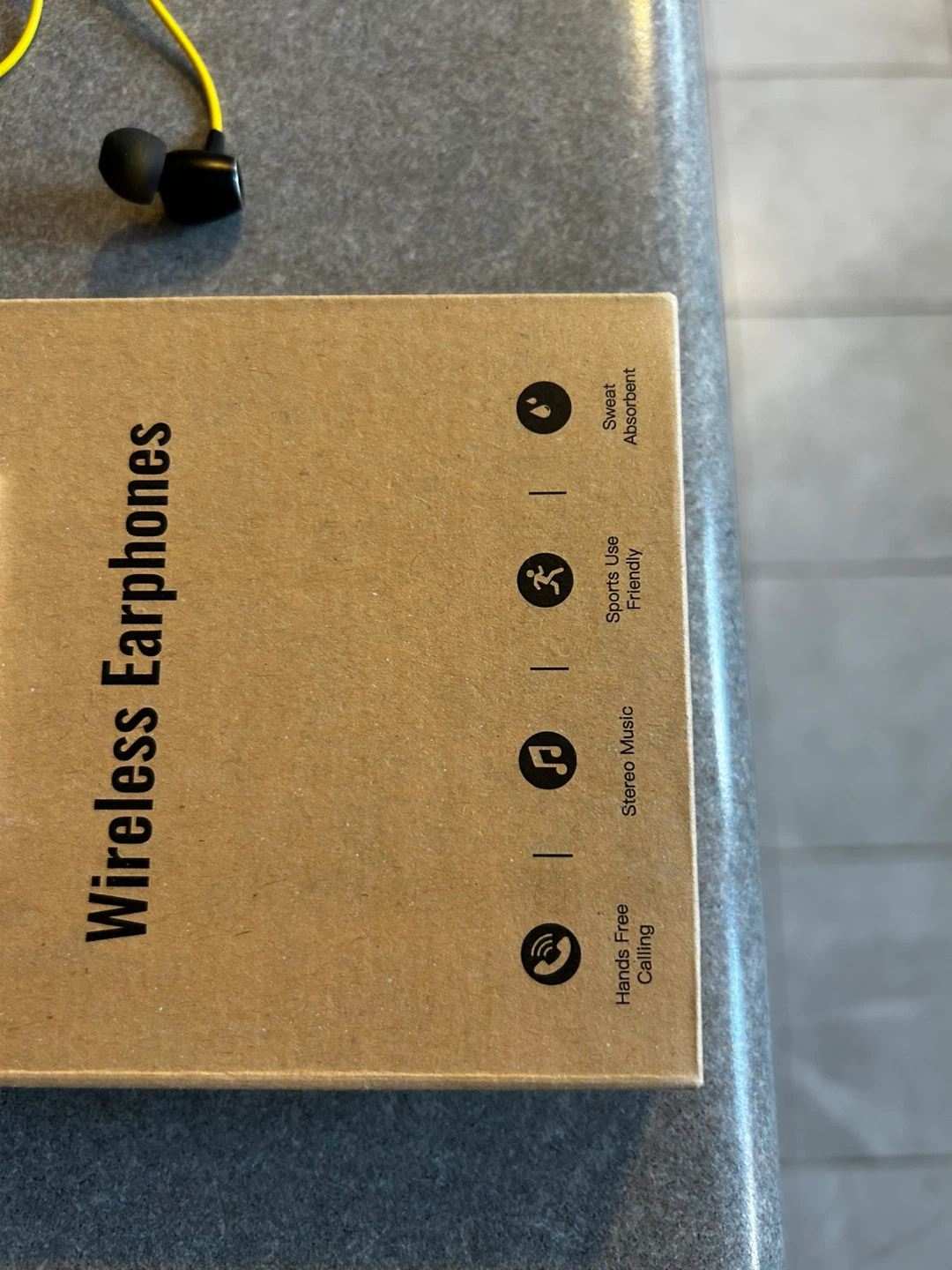 New Wireless Neckband Sports Earphones - photo 3