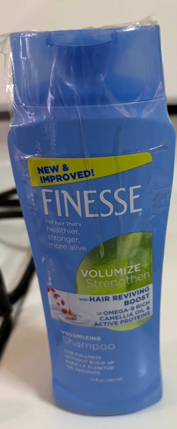 New Finesse Volumizing Shampoo