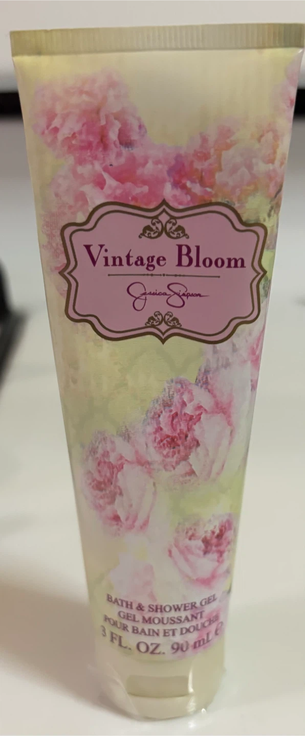 NEW Jessica Simpson Vintage Bloom Bath & Shower Gel