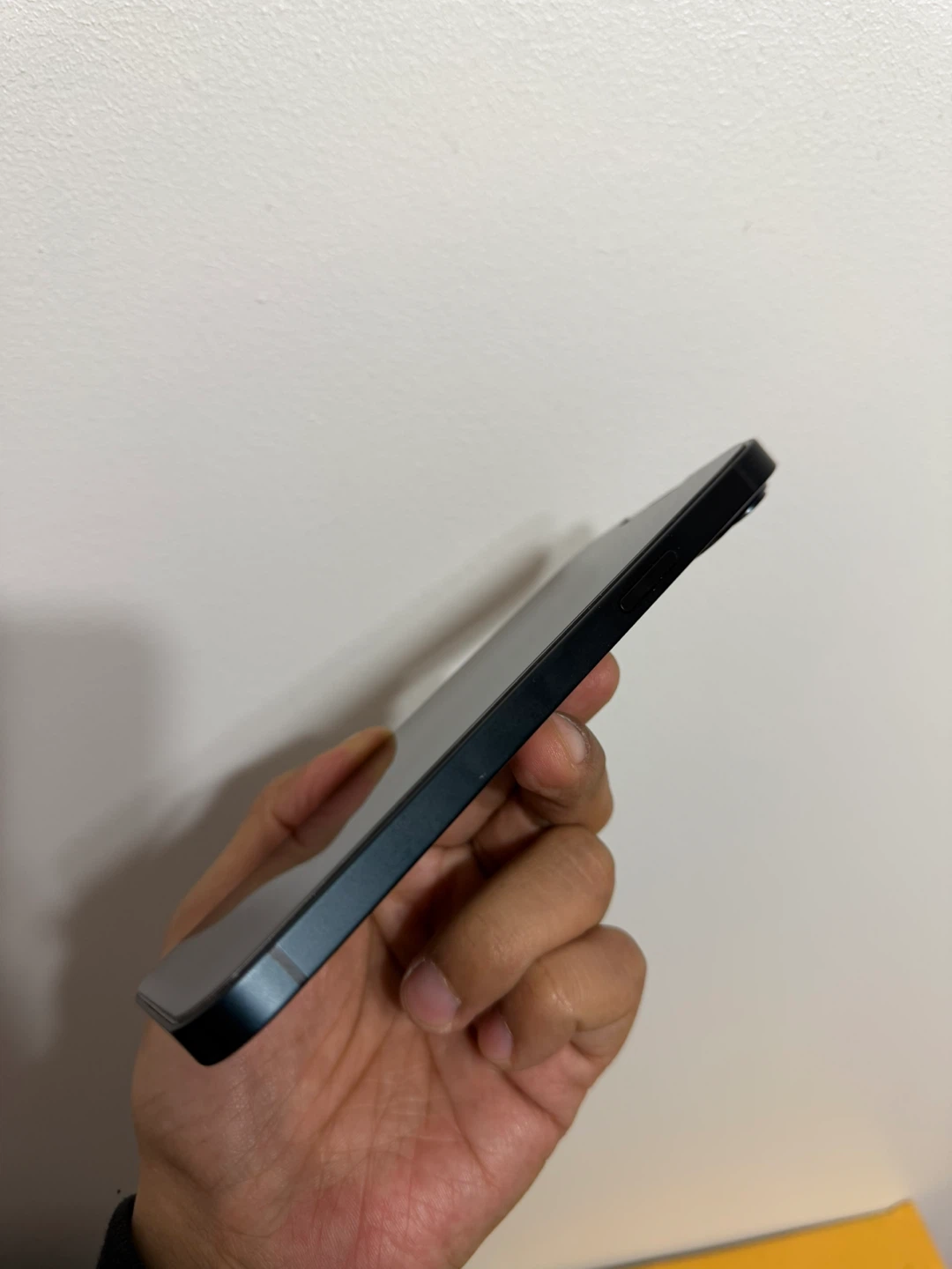 iPhone 14 Plus - photo 3