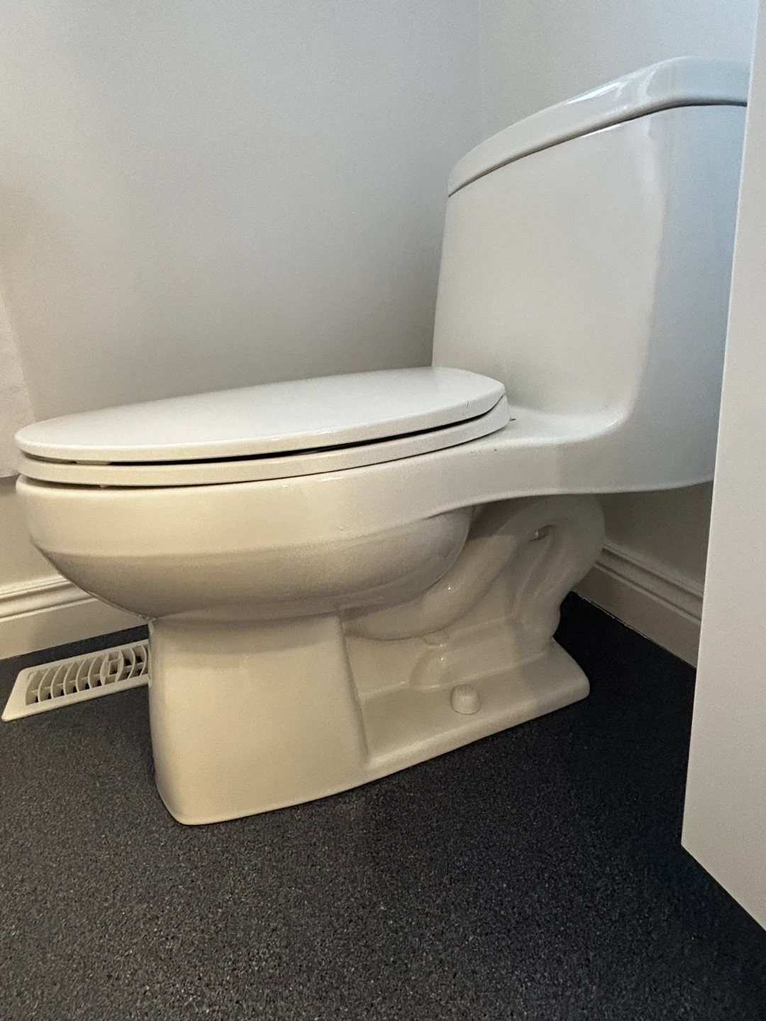 Used Koehler Elongated One Piece White Toilet