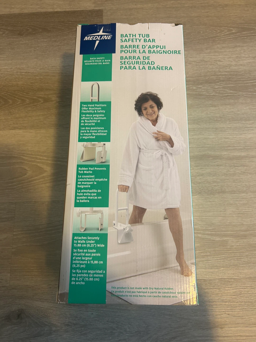 Bath tub safety bar