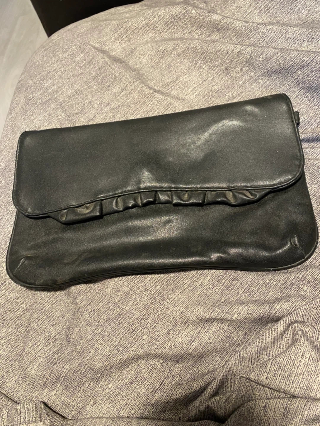 Clutch purse