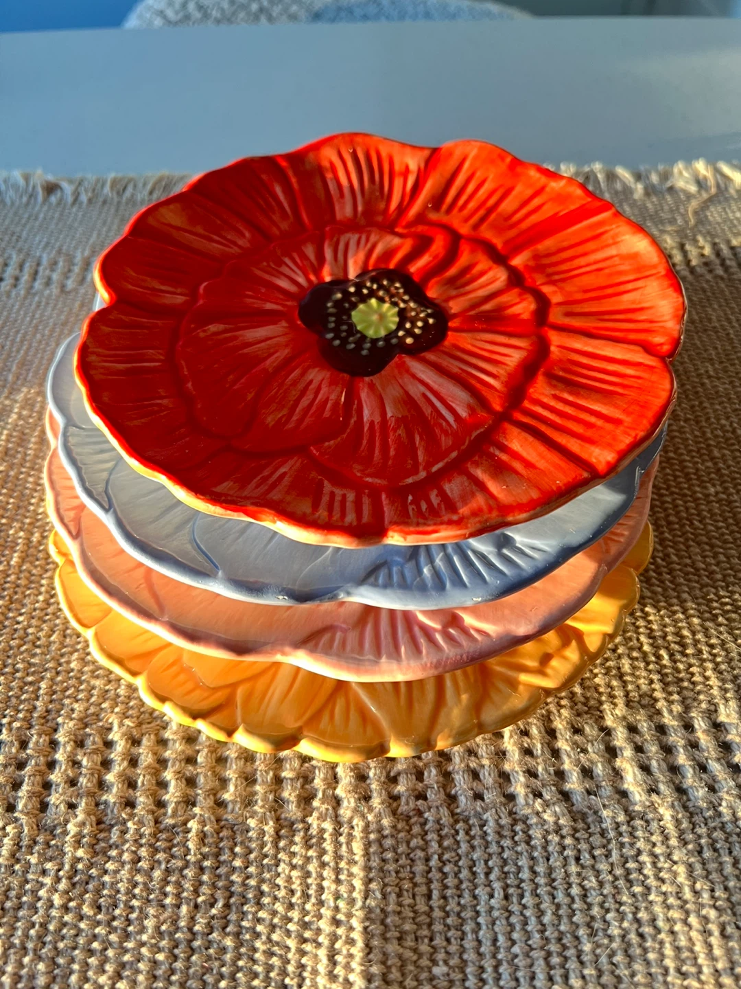 Moving sale— Set of 4 flower shaped dessert plates