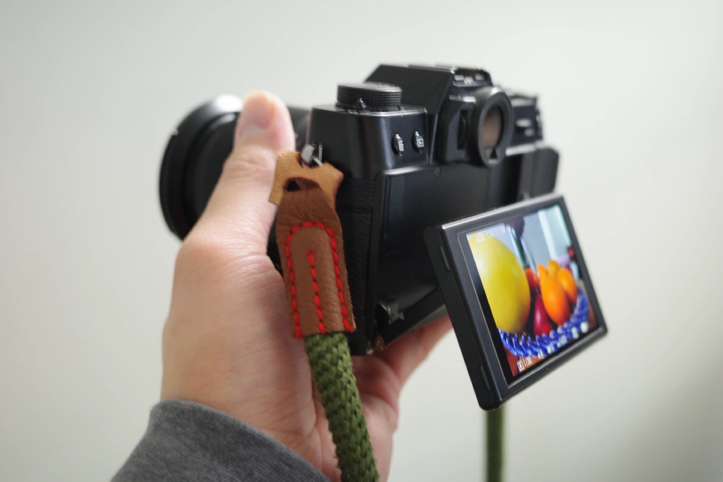 Fujifilm X-T20 Camera with 16-50mm Lens - photo 4
