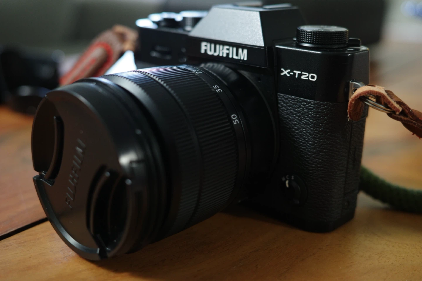 Fujifilm X-T20 Camera with 16-50mm Lens - photo 2