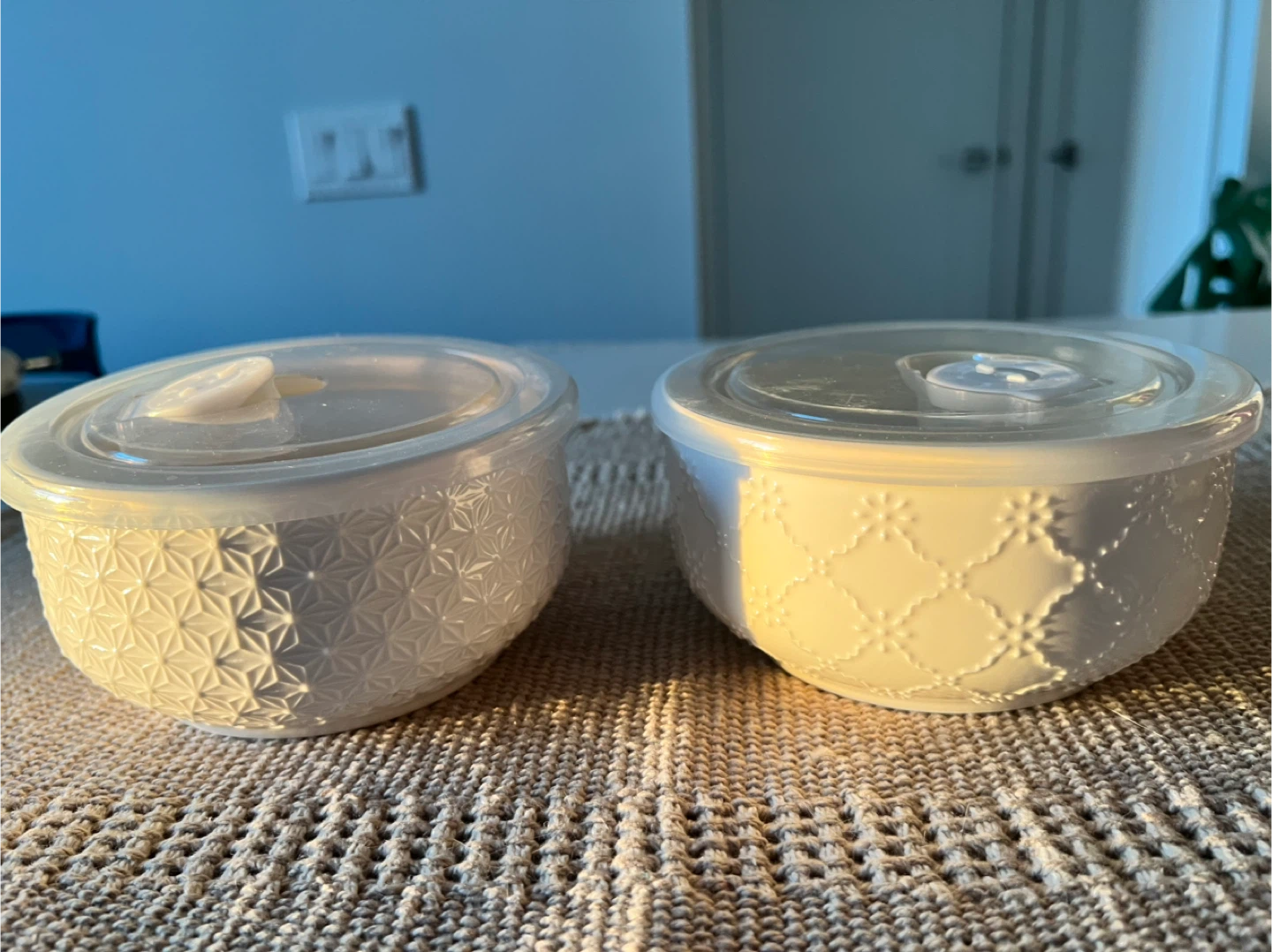 Moving sale—Set of 2 white textured ceramic bowls with lids