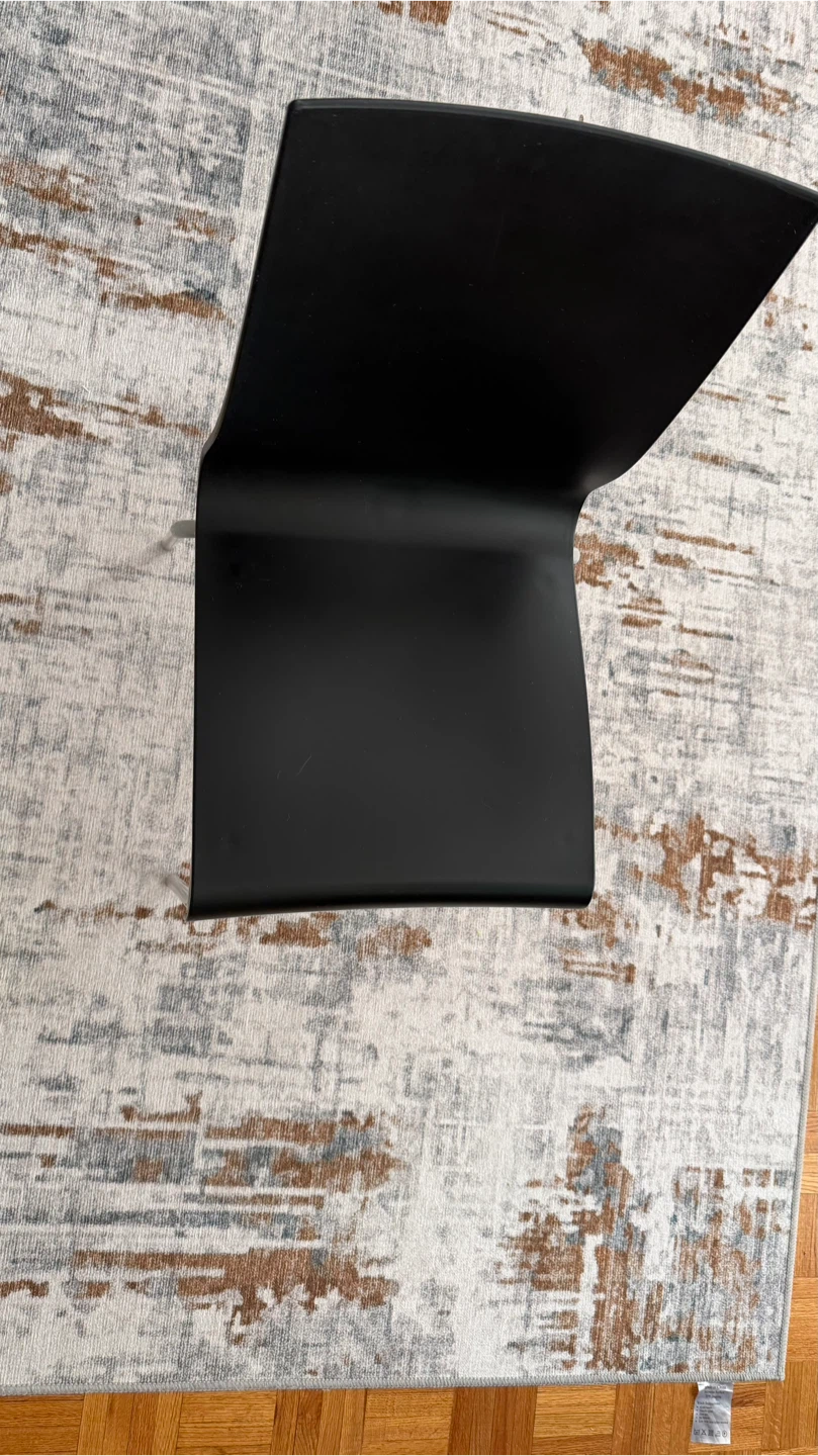 Table and chair - photo 4