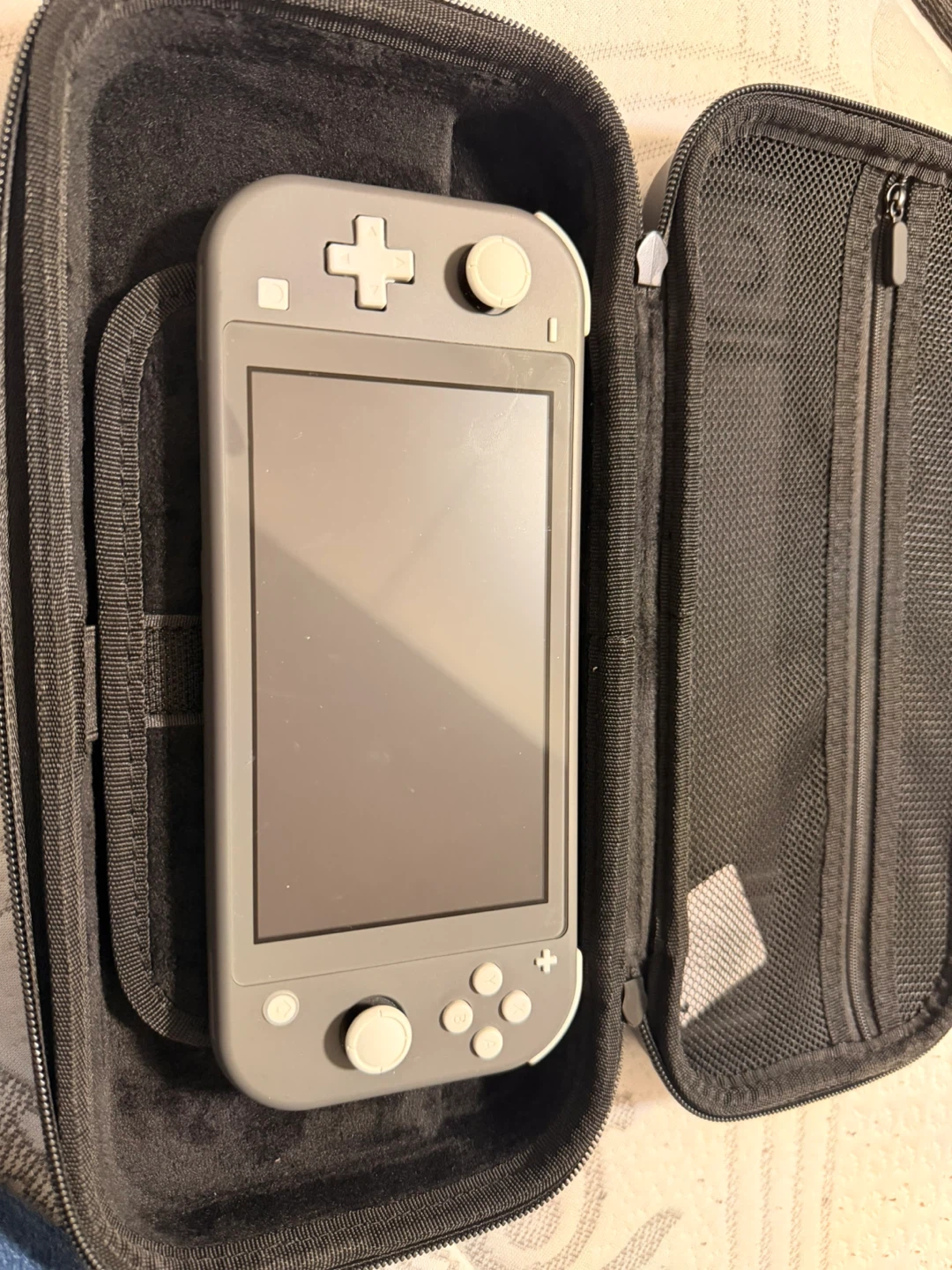 Nintendo Switch Lite Grey with Case - photo 2