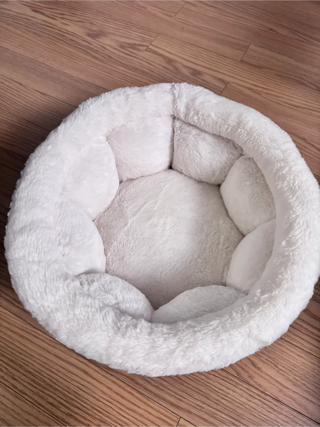 Round Pet Bed - for cats or small dogs - photo 2