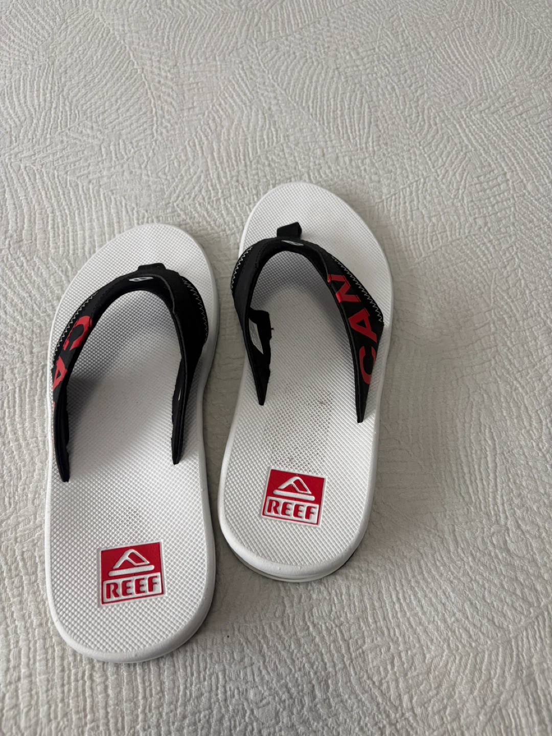 Reef Canada White/Black Flip Flops - photo 2
