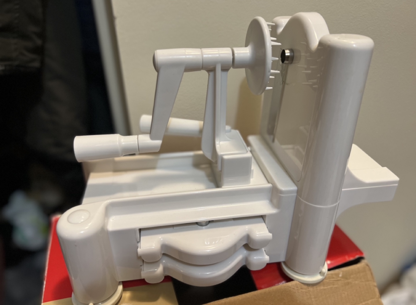 Brand New-World Cuisine Turning Slicer - photo 3
