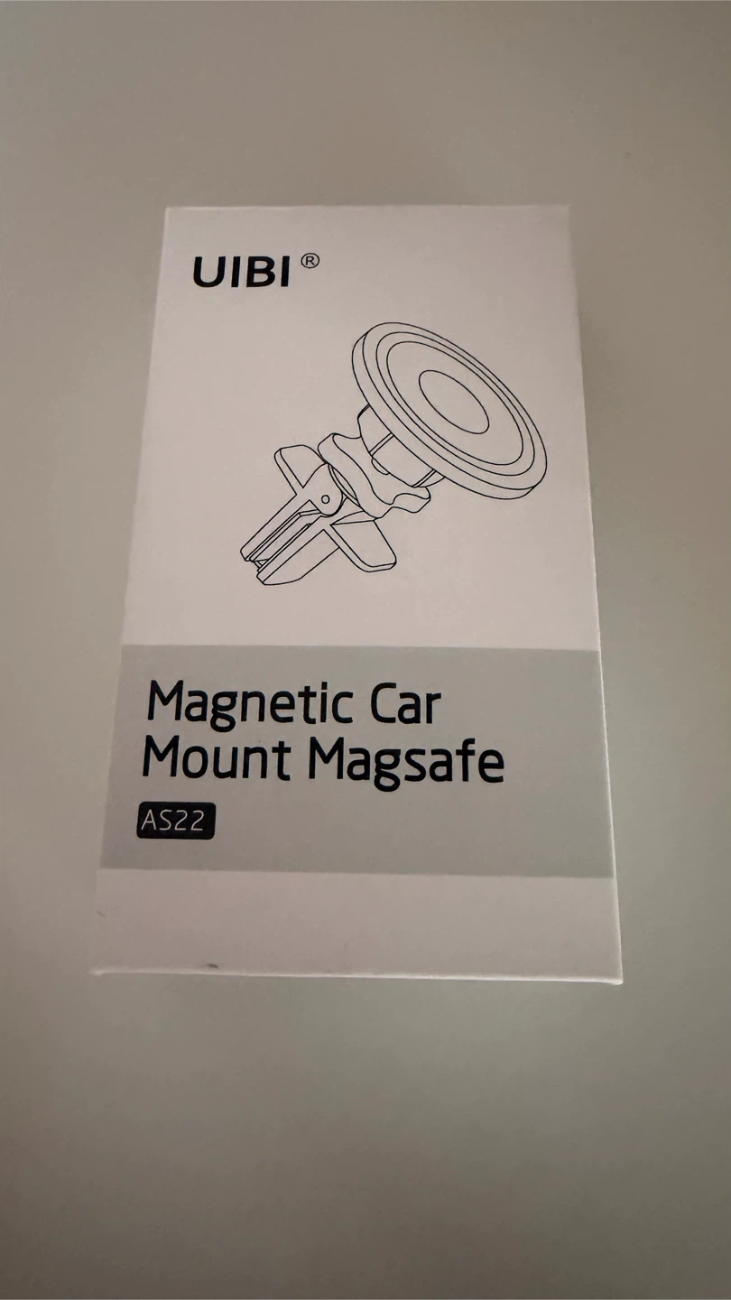 Magnetic Car Mount Magsafe AS22 - New in Box