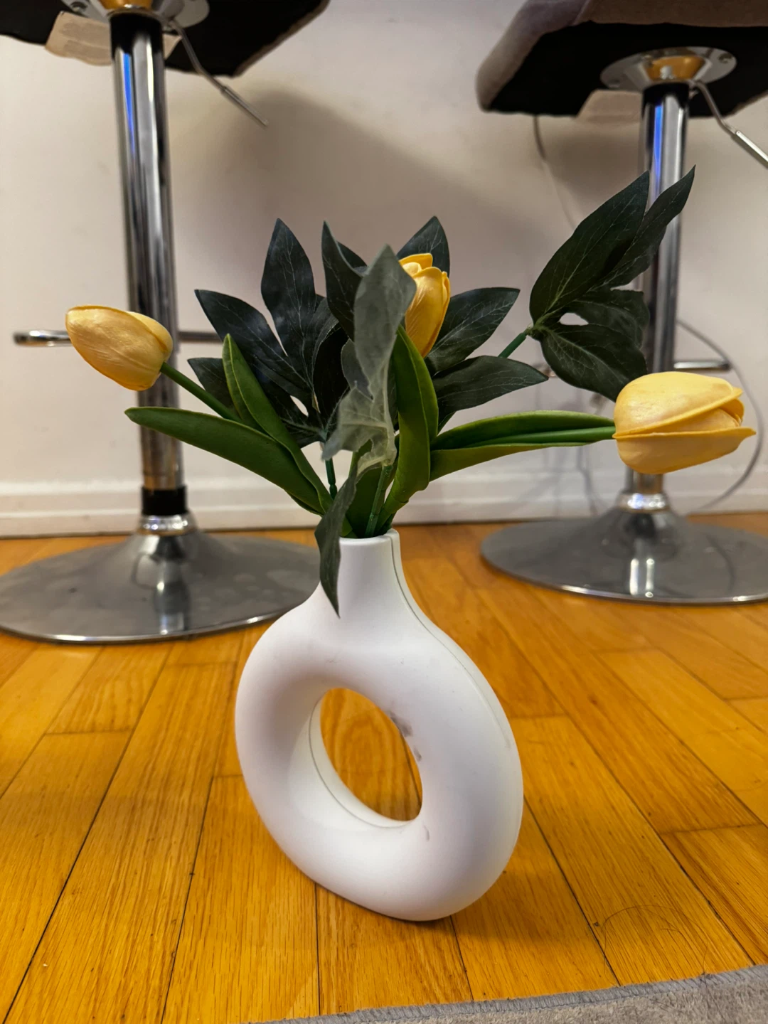 Assorted Decorative Flower Arrangements - photo 5