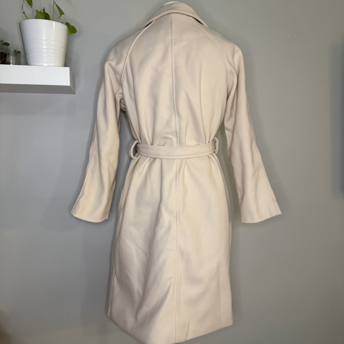 JIEPOTU Beige Trench Coat - Size M - photo 3