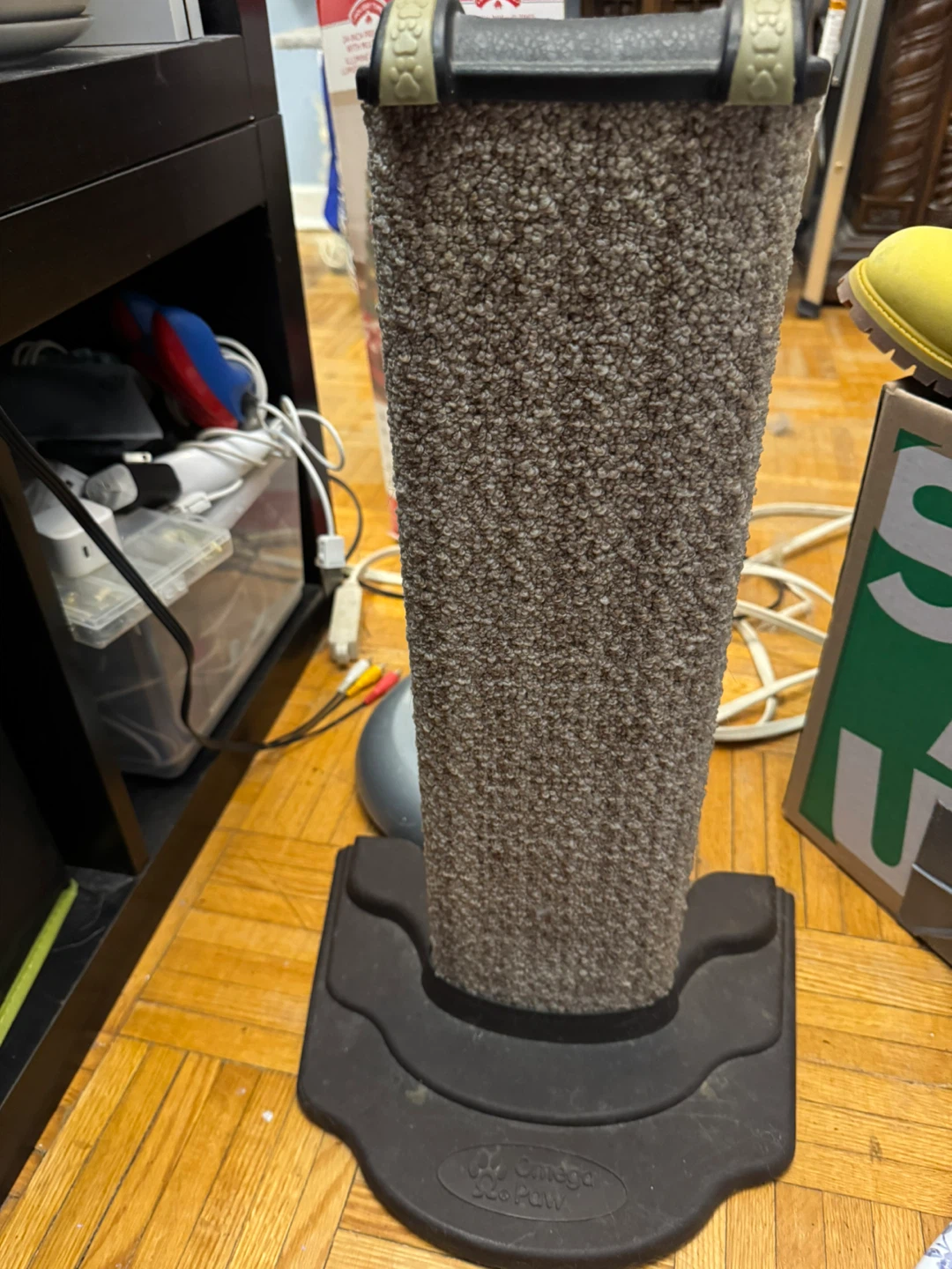 Omega Paw Cat Scratching Post