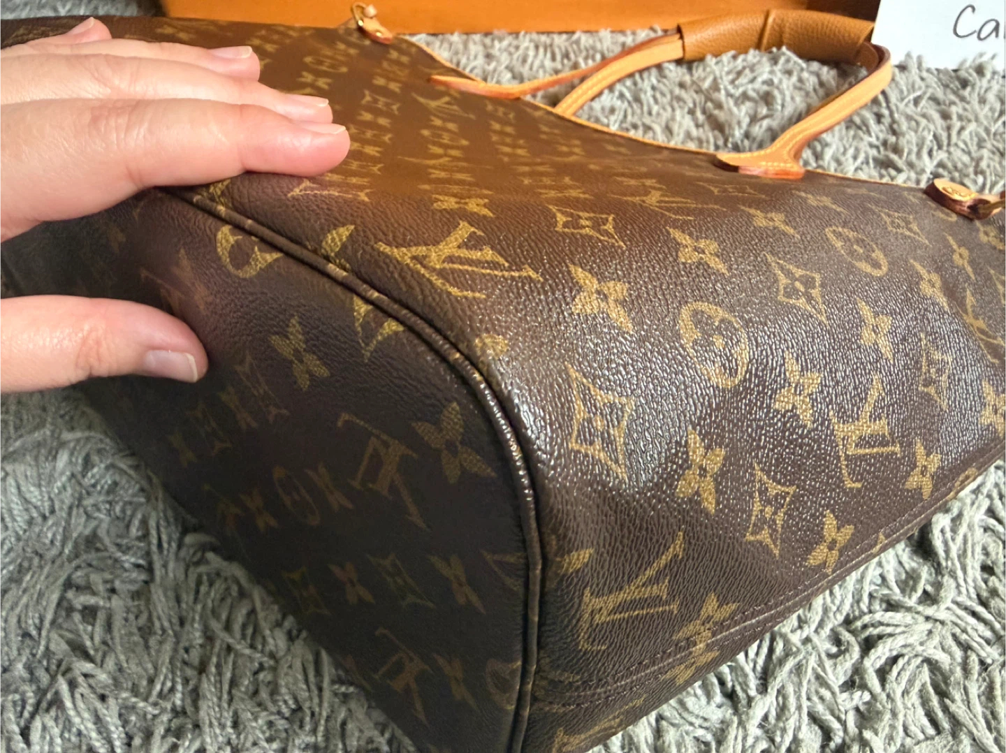 Louis Vuitton Neverfull MM Tote Bag - photo 5