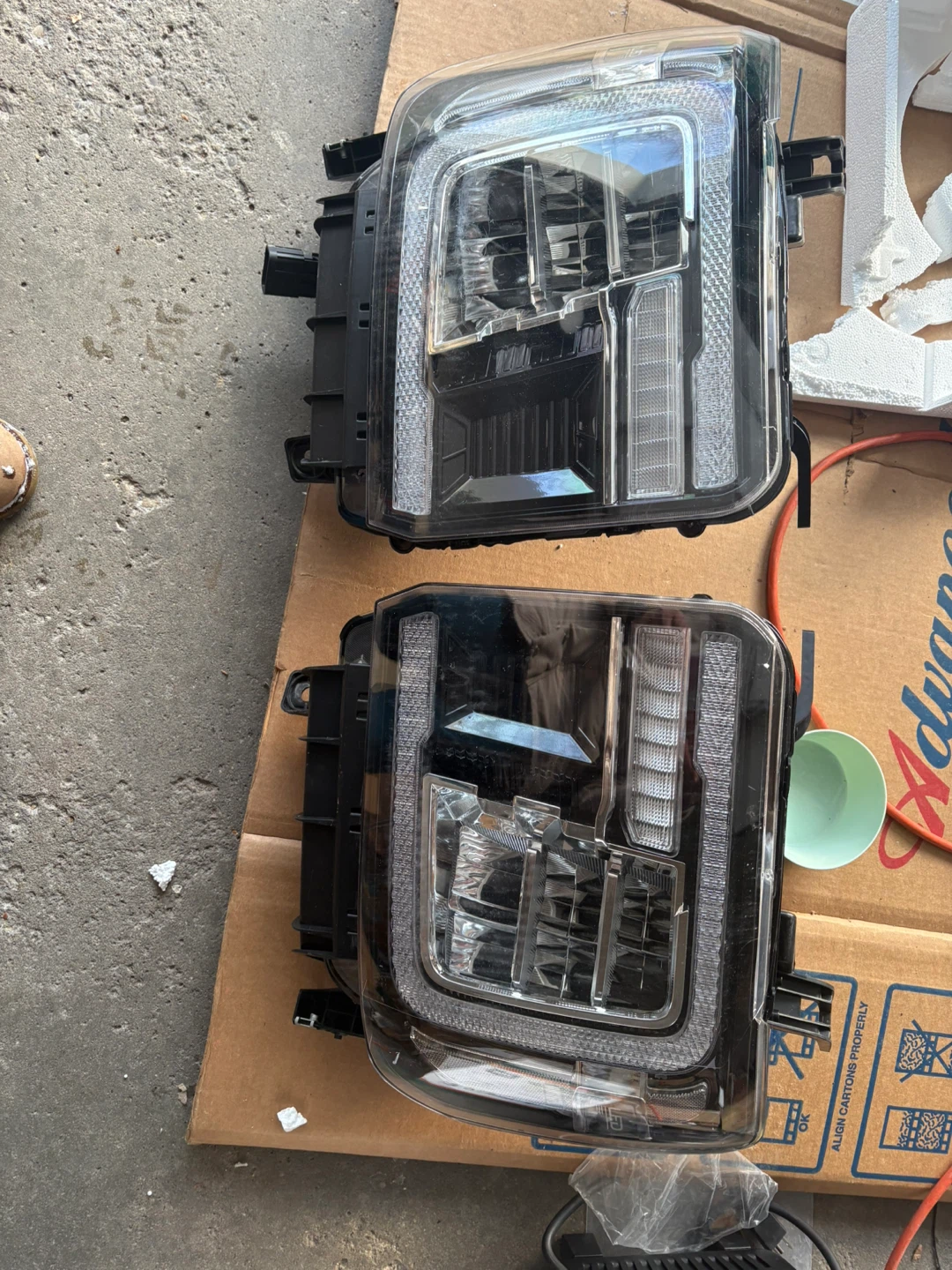 TECER Sierra 1500/2500HD/3500HD Smoked Lens Headlights - photo 2