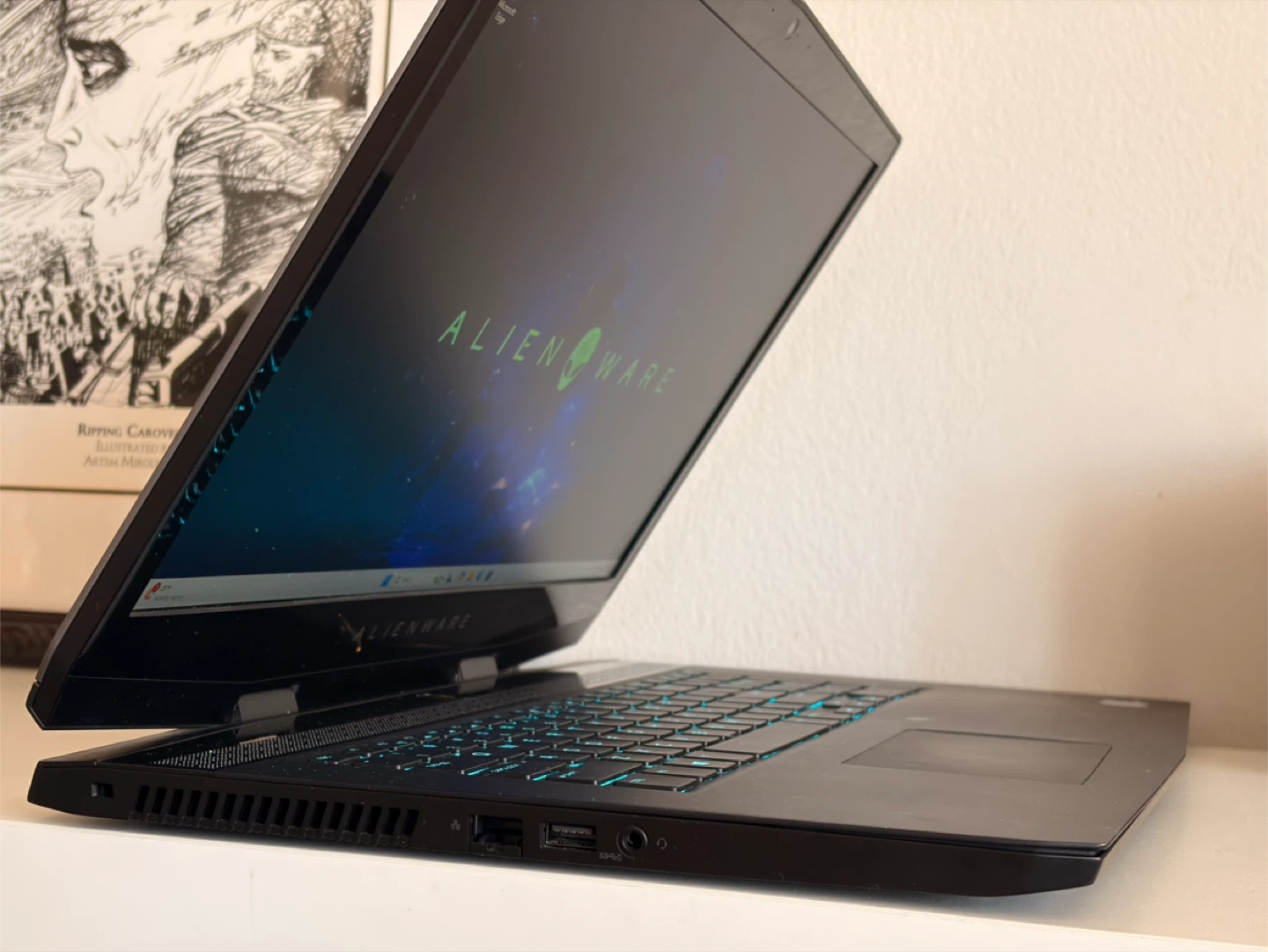 Alienware m17 Gaming Laptop | i7 / GTX 1660 Ti / 1TB SSD - photo 4