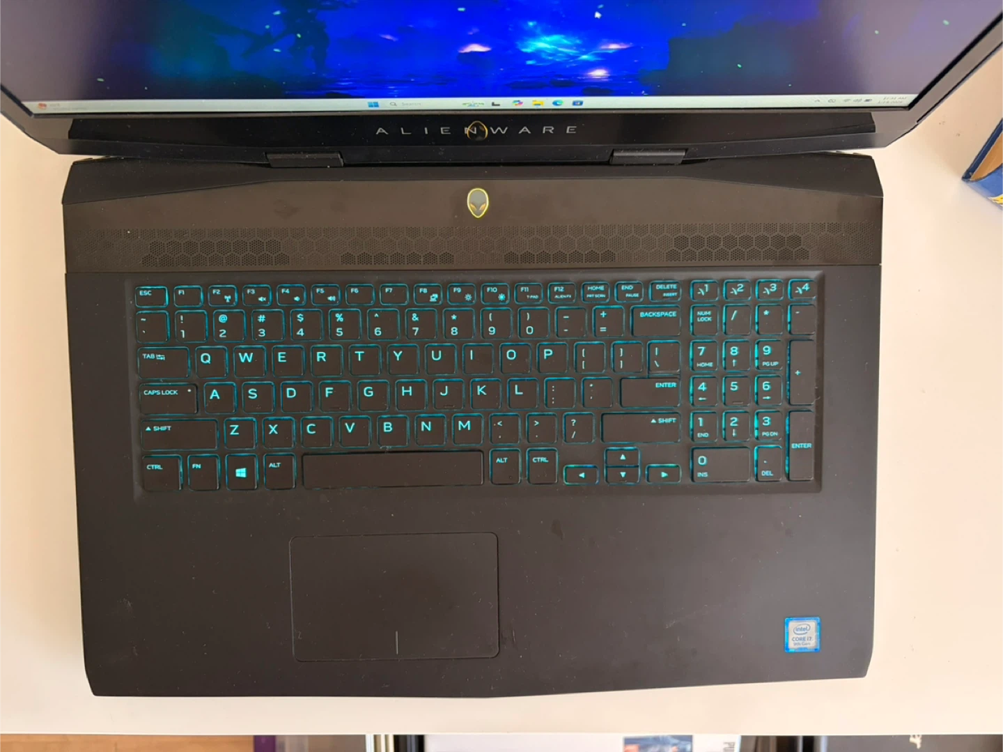 Alienware m17 Gaming Laptop | i7 / GTX 1660 Ti / 1TB SSD - photo 3