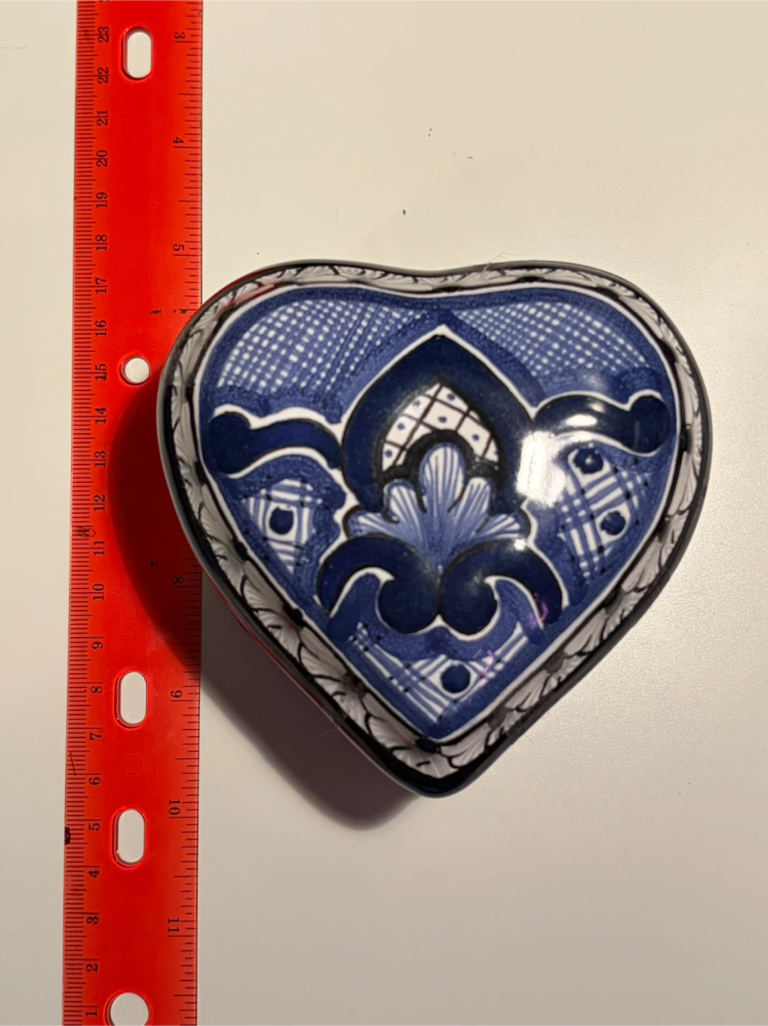 Heart-Shaped Trinket Box, Blue & White - photo 2