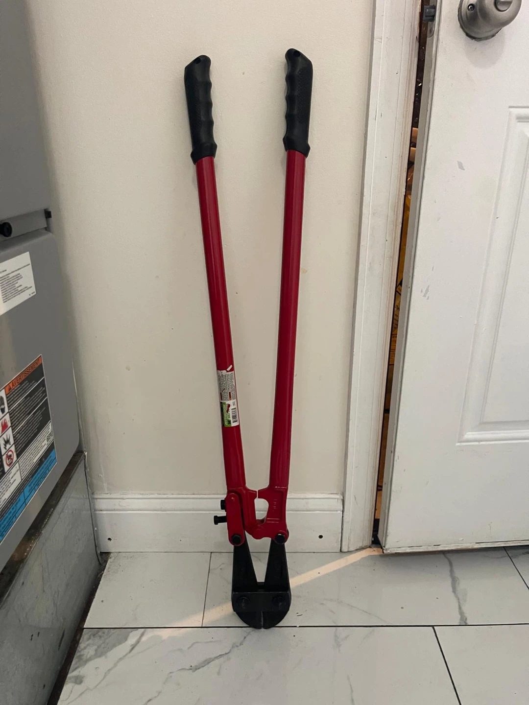 30 in. Bolt Cutter - Red