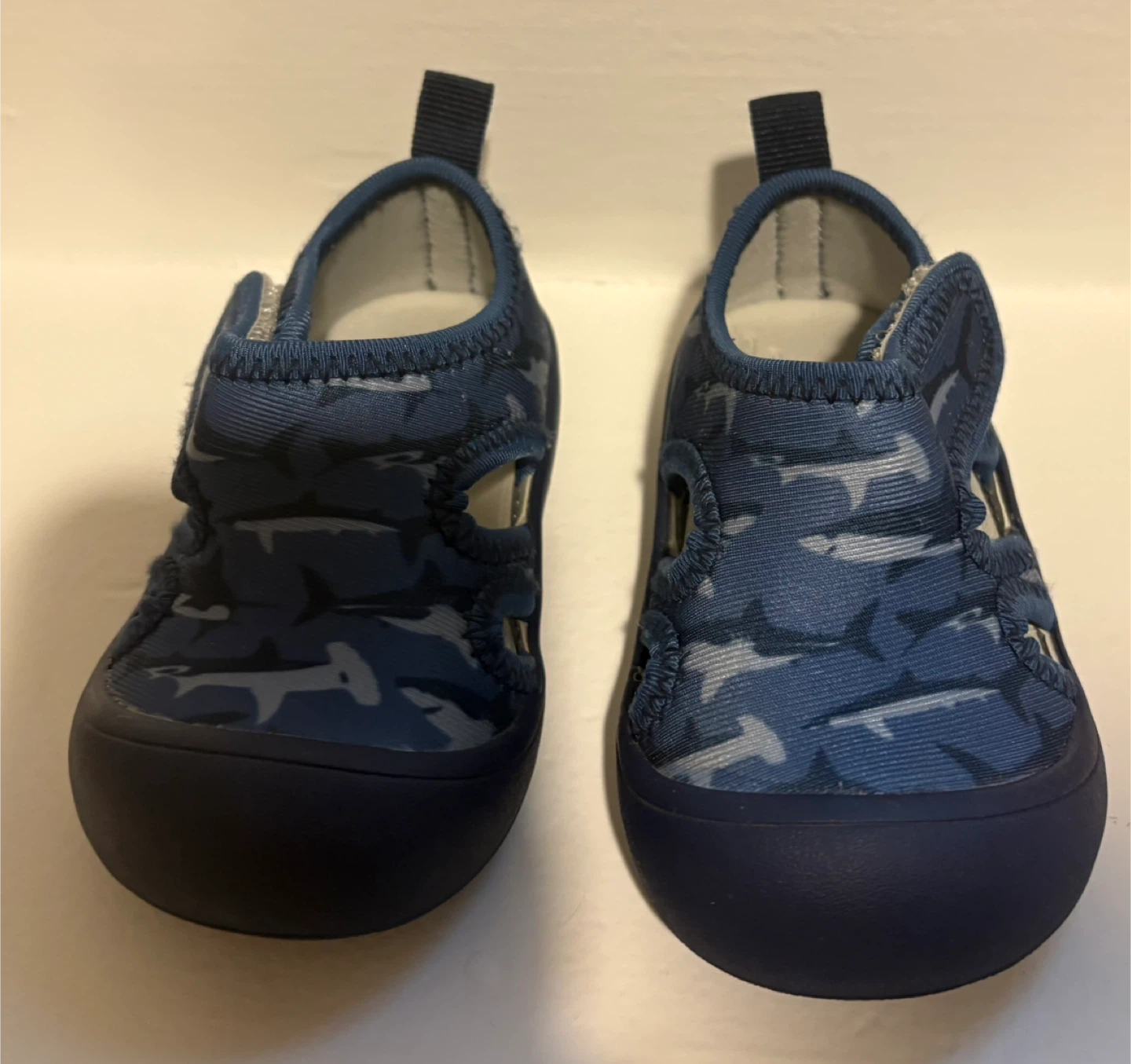 Jan and jul Shark Sandals - Size 4