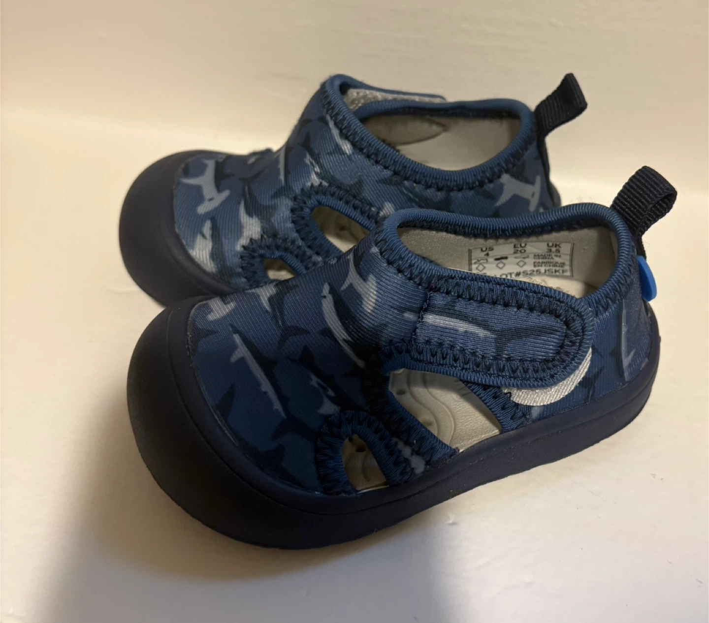 Jan and jul Shark Sandals - Size 4 - photo 3