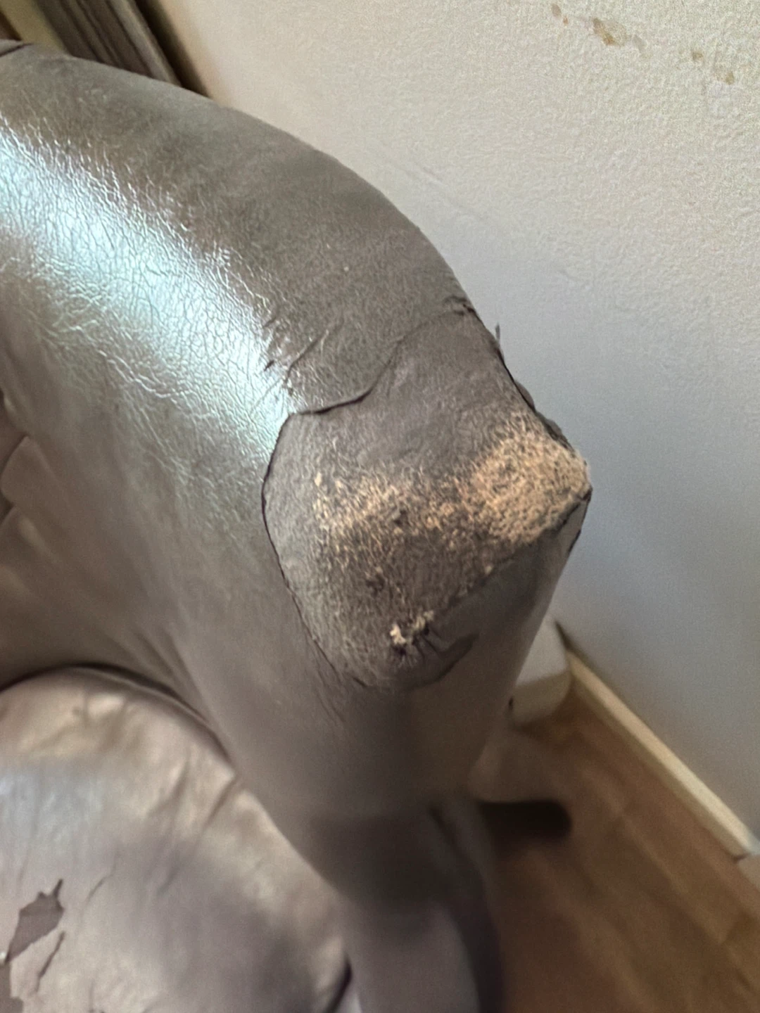 🥕Upholstered Dining Chair (Damaged) - photo 3