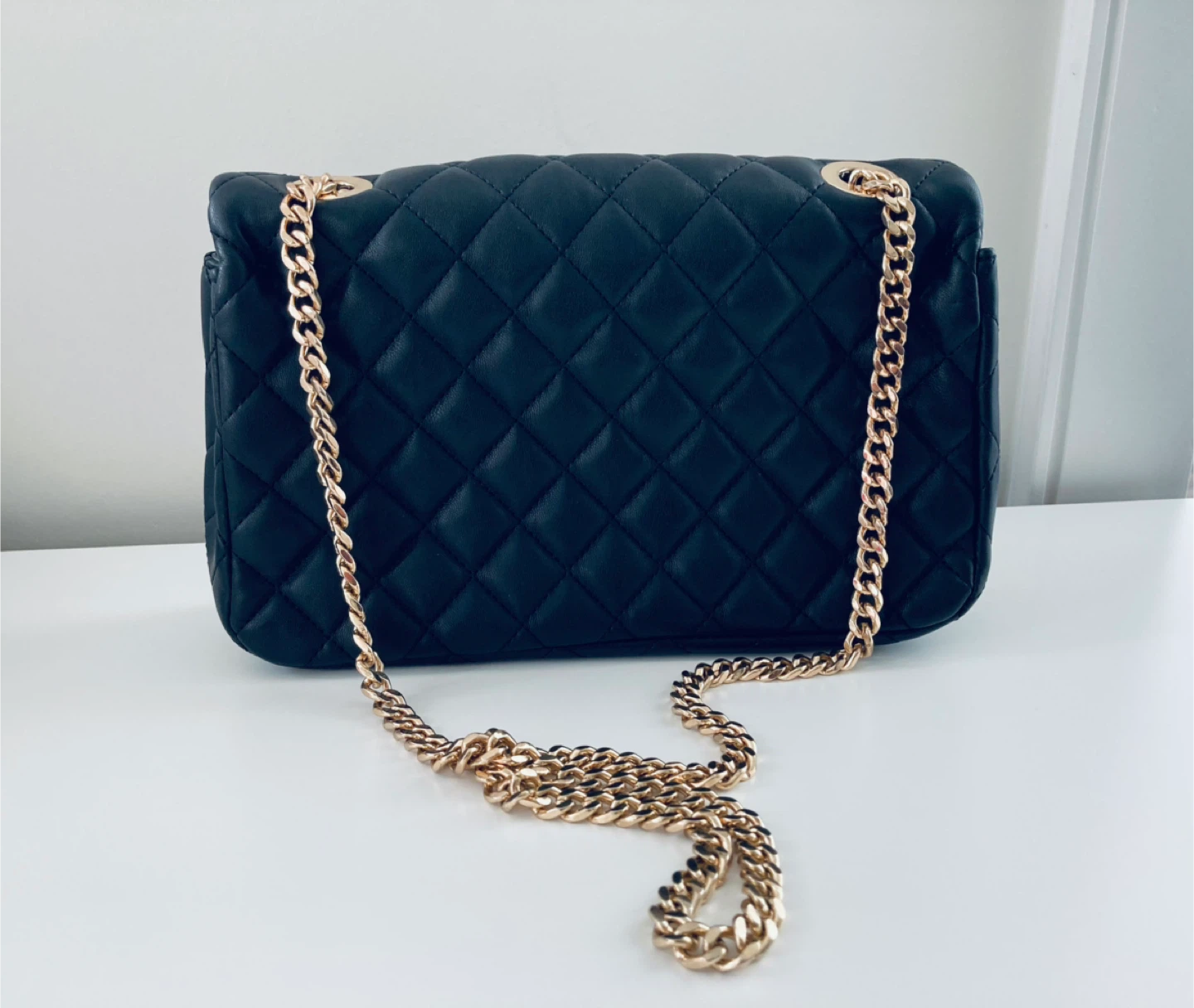 Zara Basic Black Quilted Chain Bag - photo 3